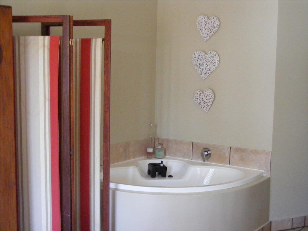 Joan'S Bed And Breakfast Durban Zimmer foto